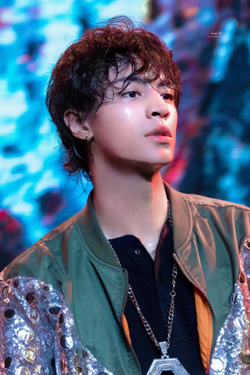 𝐬𝐰𝐞𝐩𝐭 𝐨𝐟𝐟 tweet media