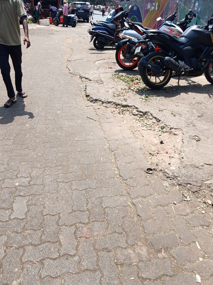 Chang the POV tweet media