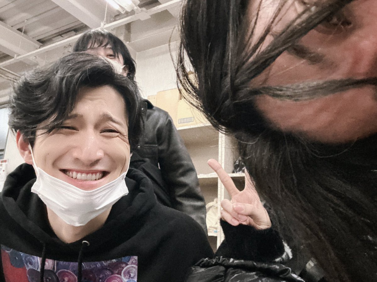 mondo1959's tweet photo. #王ステライブ2026 
日々荒通しを重ねて練度を上げています。
荒通しを重ねているのですが、ここまで数が重なると荒なのでしょうか？笑

そんな疑問はおいておいて。笑笑

でも皆様をお迎えする準備を全力で整えております！
皆も変わらず仲良くて楽しくてかっこいいーのでお楽しみにっ☺️✨ https://t.co/X6E5C0o3nG