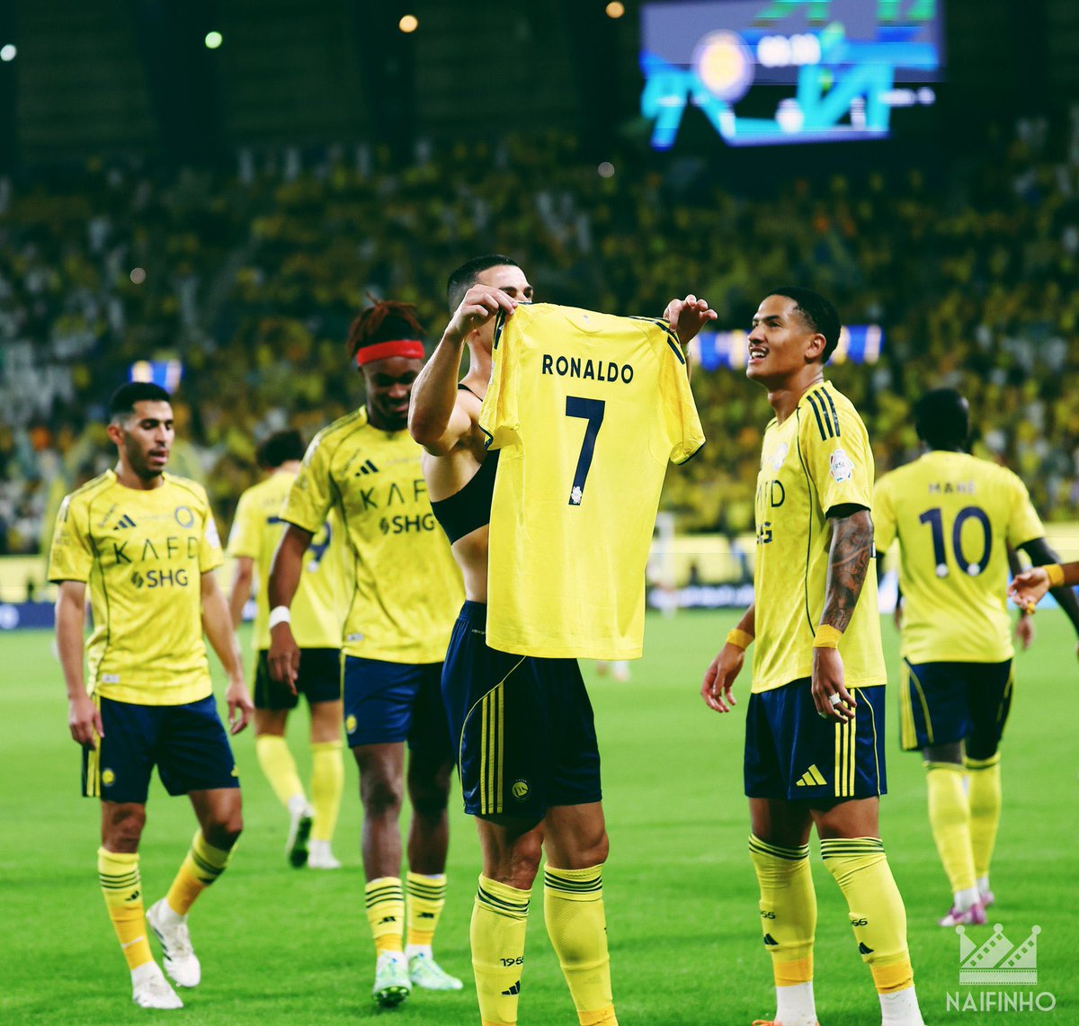 Stunnawunna. tweet media