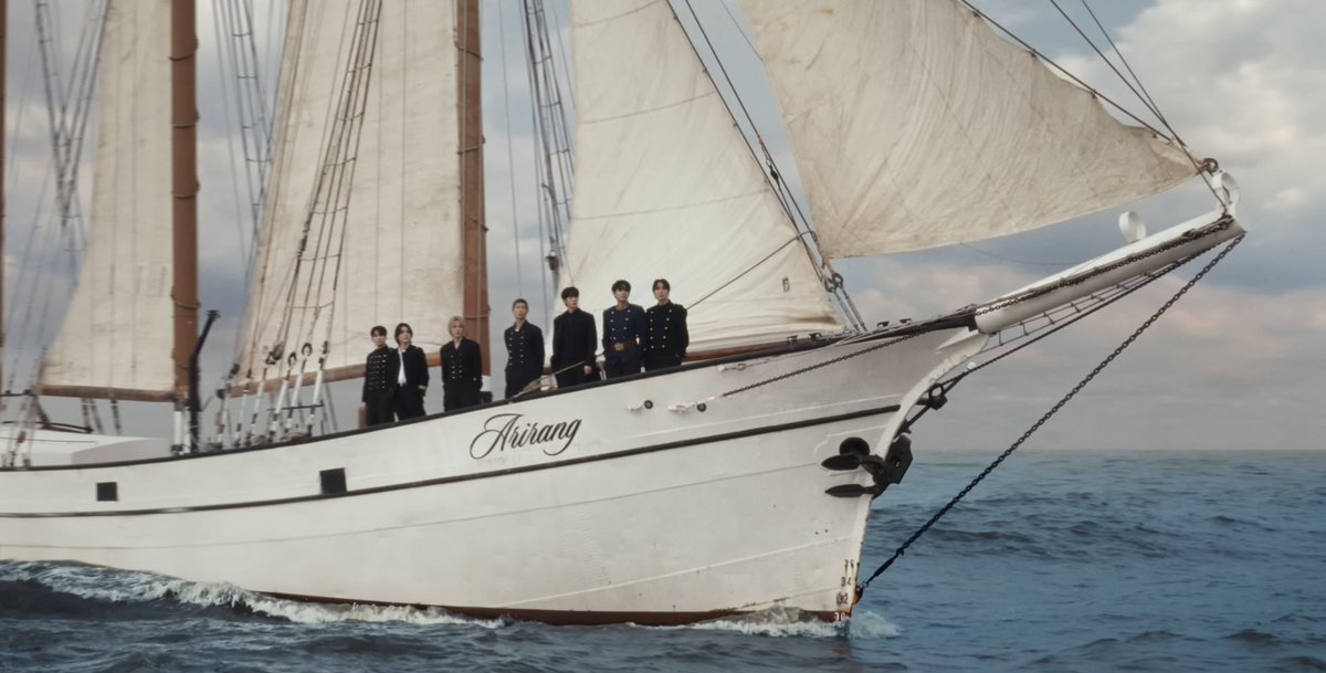 ruocai324's tweet photo. Arirang sailboat☁️
#BTSİSCOMİNG #BTS_SWİM #BTSARİRANG https://t.co/xAIOzFgFAX