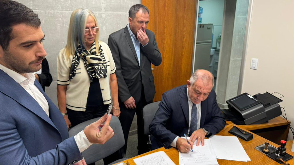 Luis Juez tweet media