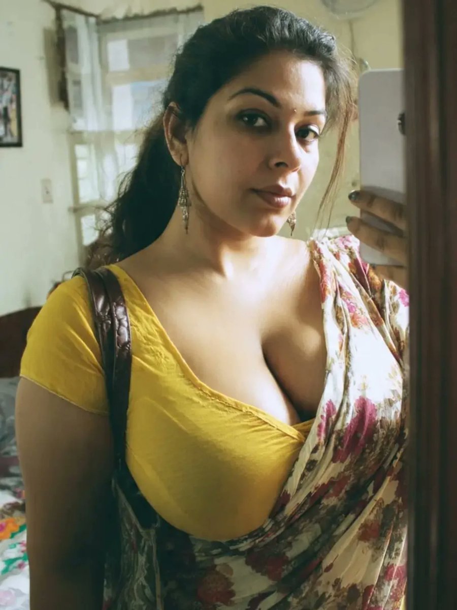 Pyasi Aurat tweet media