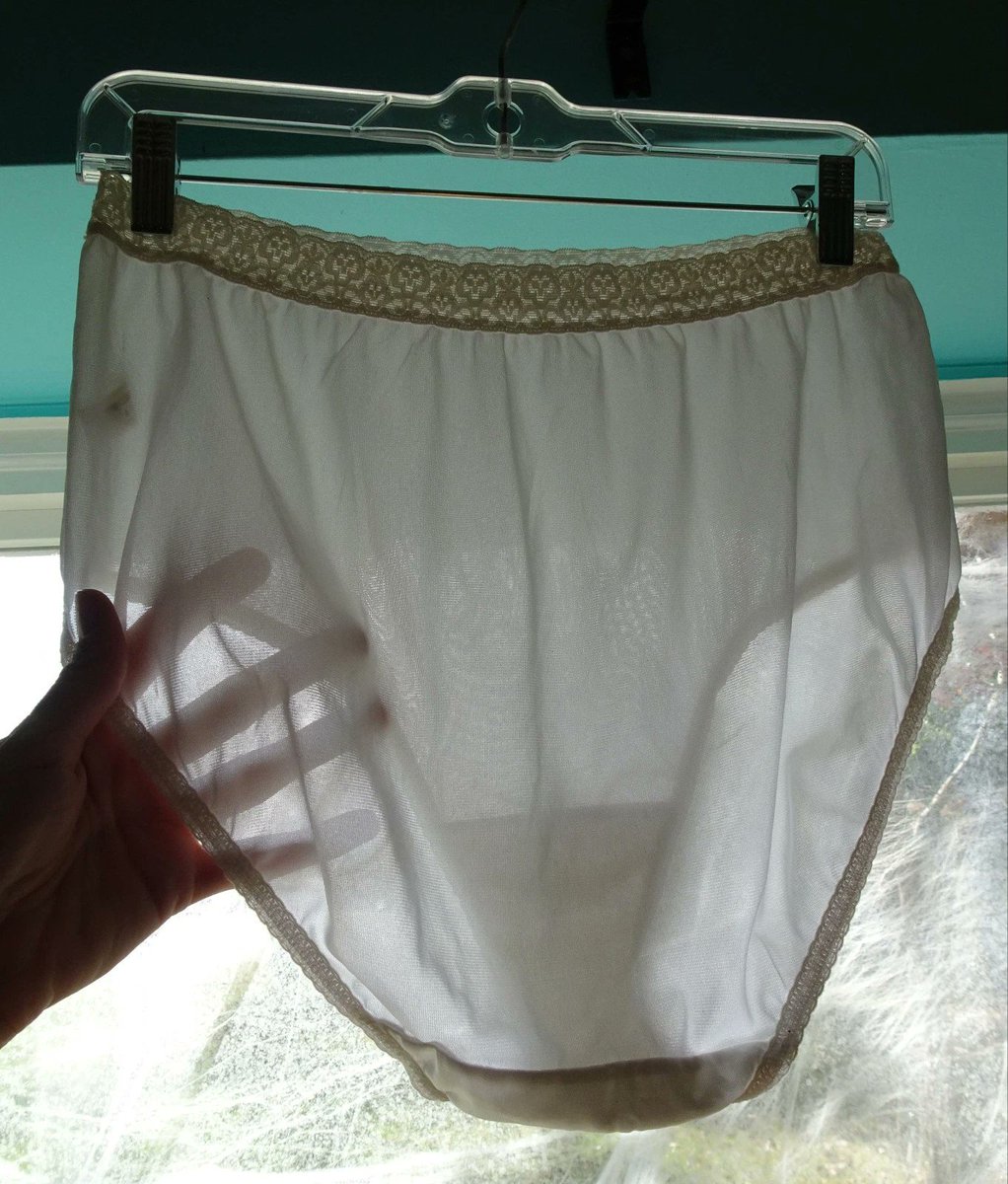 Nylon Daily Brief (@BriefNylon) / Posts / X