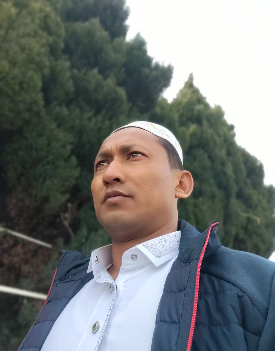 RafiqueIRL's tweet photo. Eid Mubarak to Everyone

After a month of Ramadan which requires dedication, commitment, sacrifice and devotion, it is a day to rejoice the blessed day of Eid-ul-fitr.

Happy Eid to everyone from Ireland to Burma, Palestine and every corner of this world. https://t.co/W0RgX80V6D