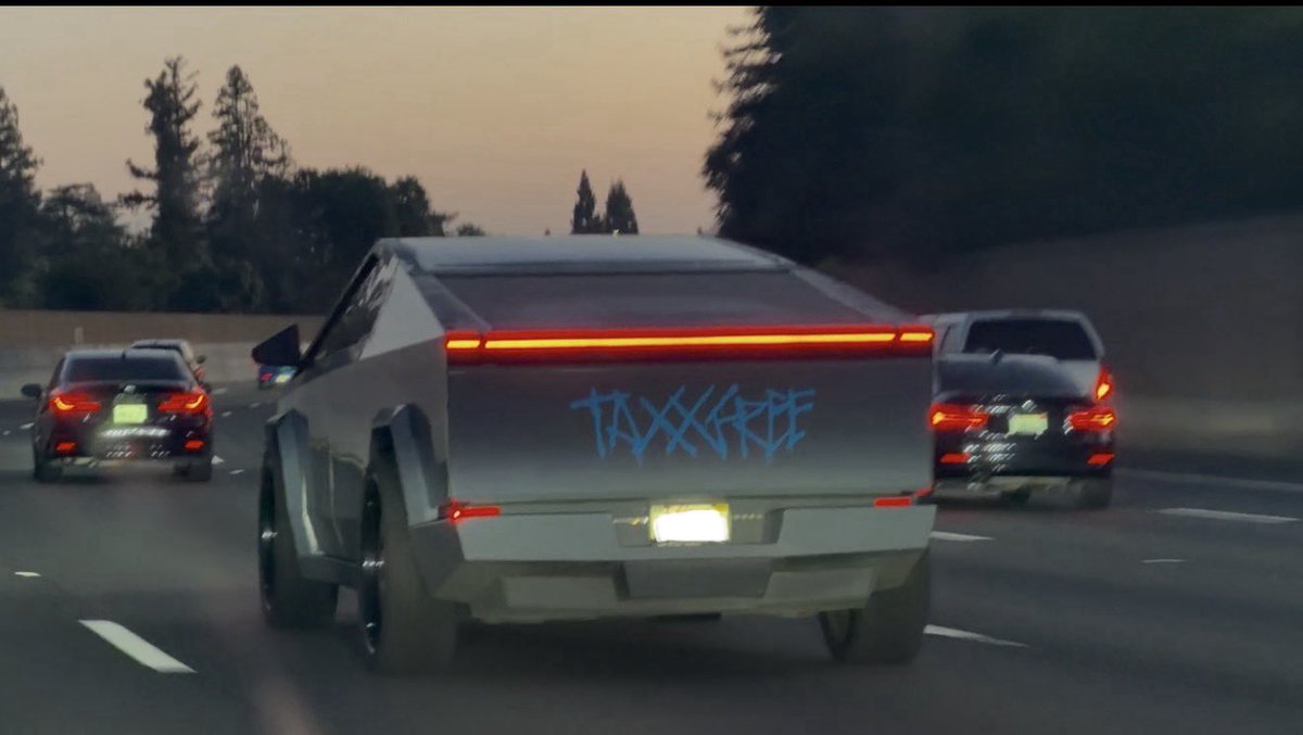 Arthur | TesCamStudio.com tweet media