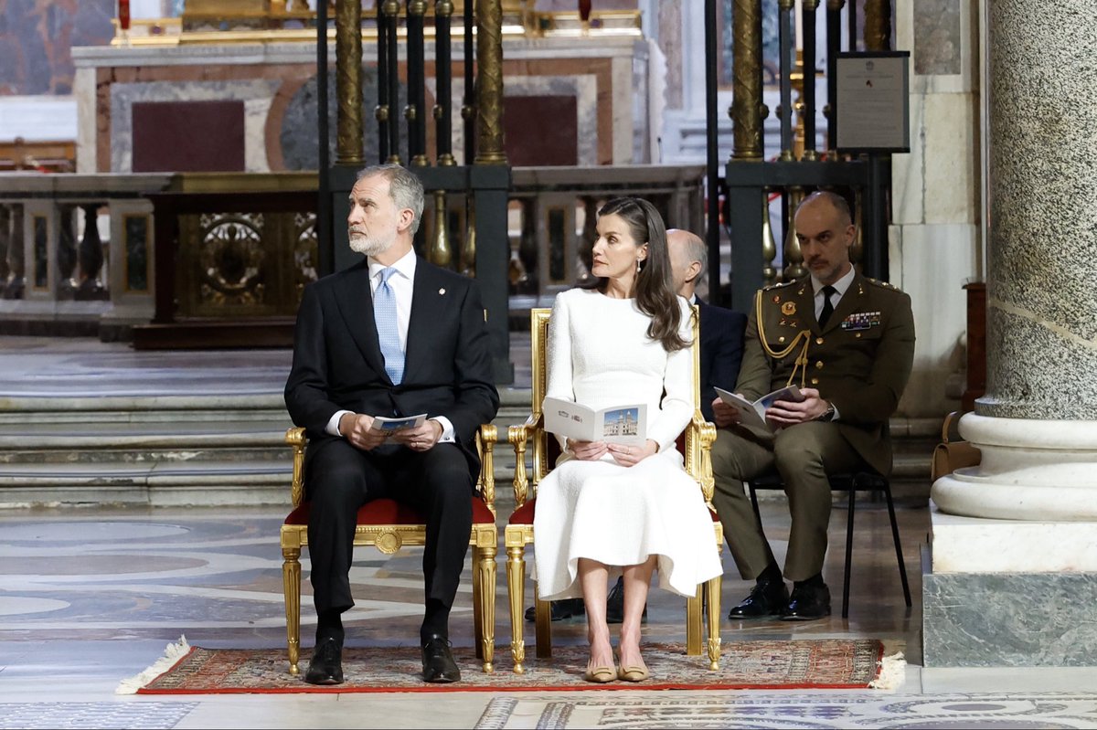 Javier López tweet media