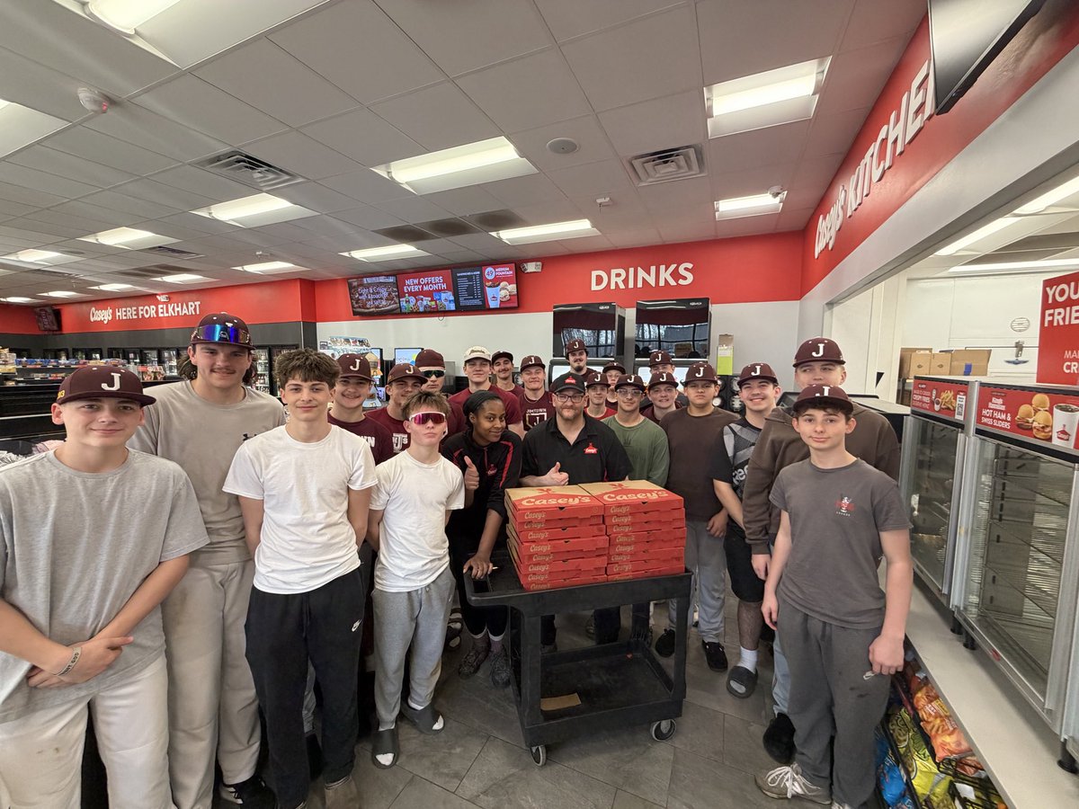 JimmieBaseball's tweet photo. BIG thank you to Caseys near Jimtown High school! They donated 15 pizzas for our parent meeting/dinner. 

Support Caseys as they support Jimtown baseball! https://t.co/47QinqiGu3