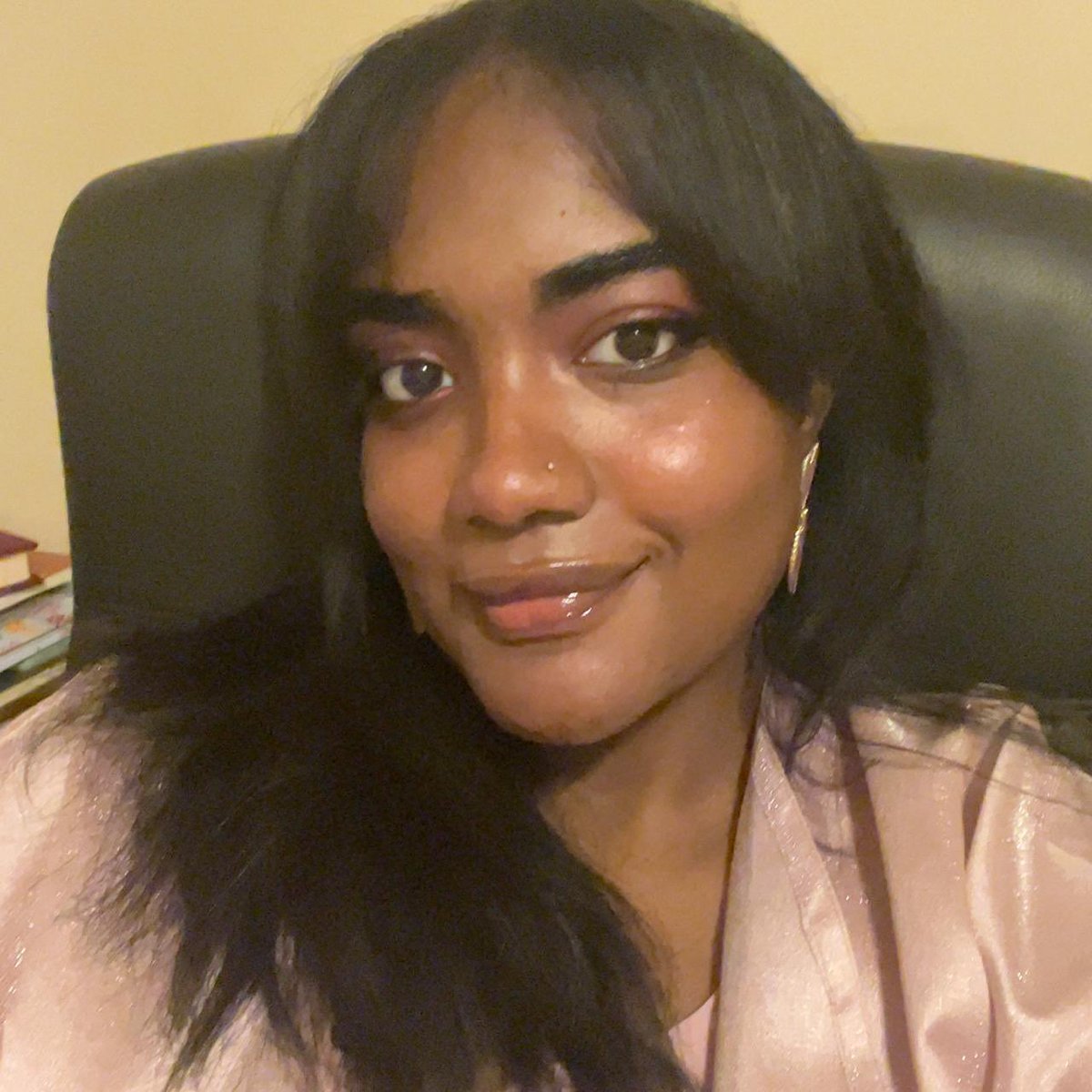 شَجَرَةٌ tweet media