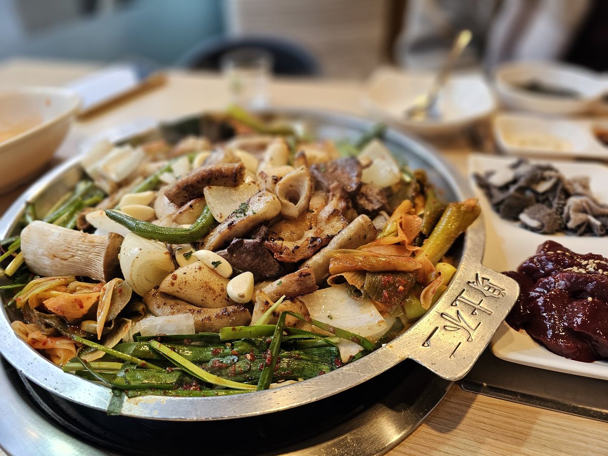 빛타민 tweet media