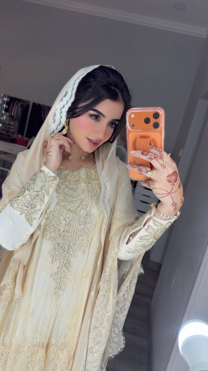 خولة المراغي tweet media