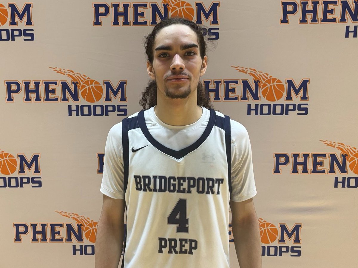 pdjames24's tweet photo. Coaches: 6'0 @amyre_gray is arguably the best unsigned PG on the East Coast! High motor floor general that can run a team. Defends 94ft and can hit big shots. As he matures and becomes more vocal. He should be an All Conf. PG in College! 

BP Stats:
13.6P
2.8R
5.1A
2.2S https://t.co/8ZW7v8QEDx