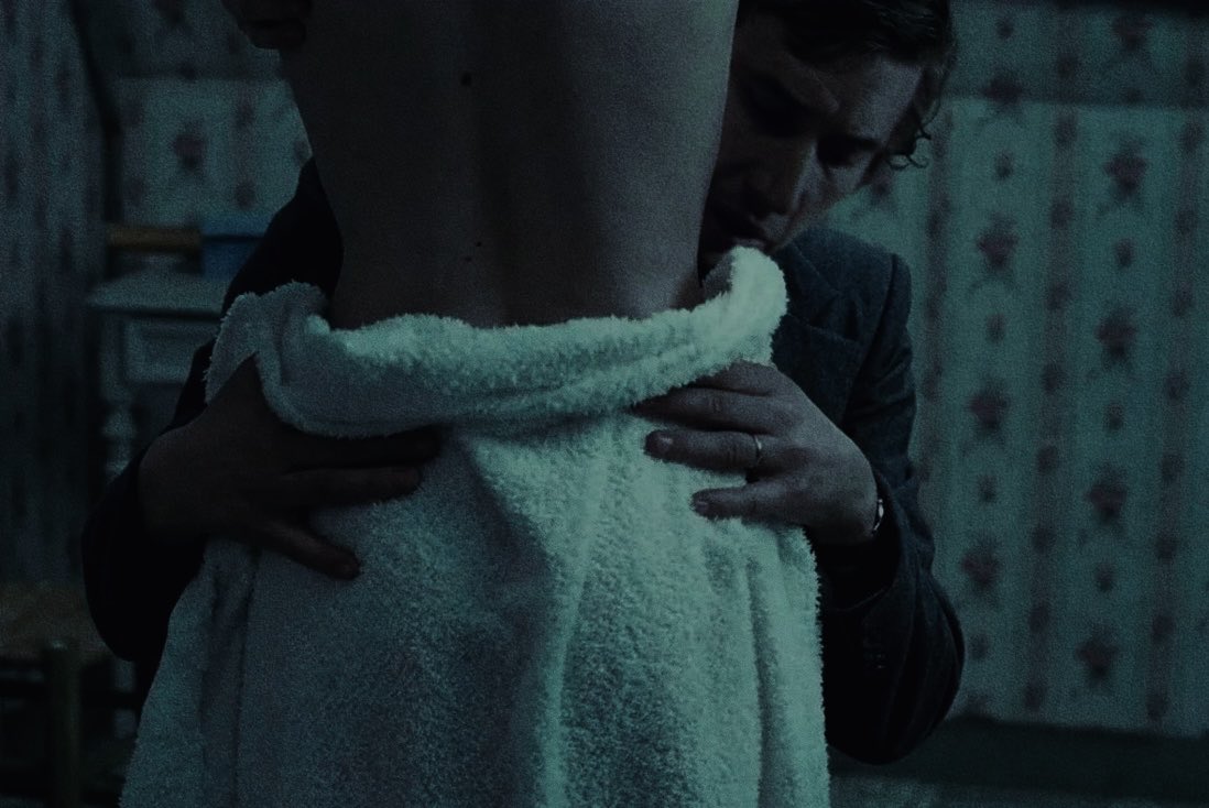 𝒃𝒖𝒏𝒏𝒚 tweet media