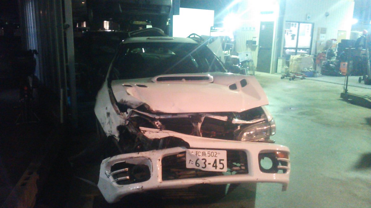 謎びび@ tweet media