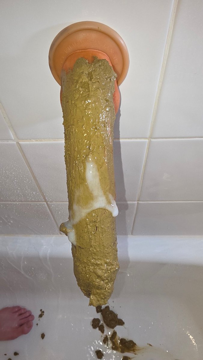 Scat_Machine's tweet photo. Here was kinky fun 😁 💩🤎 https://t.co/xlgrVW3G0f