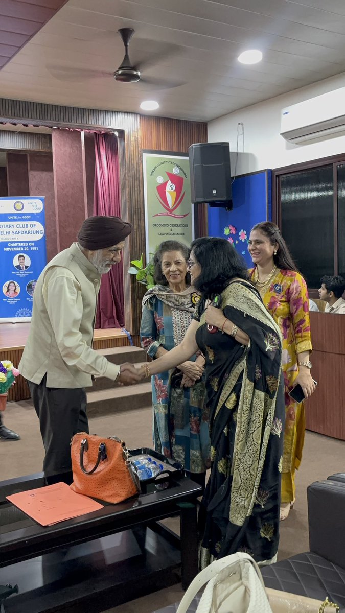 living humanly tweet media