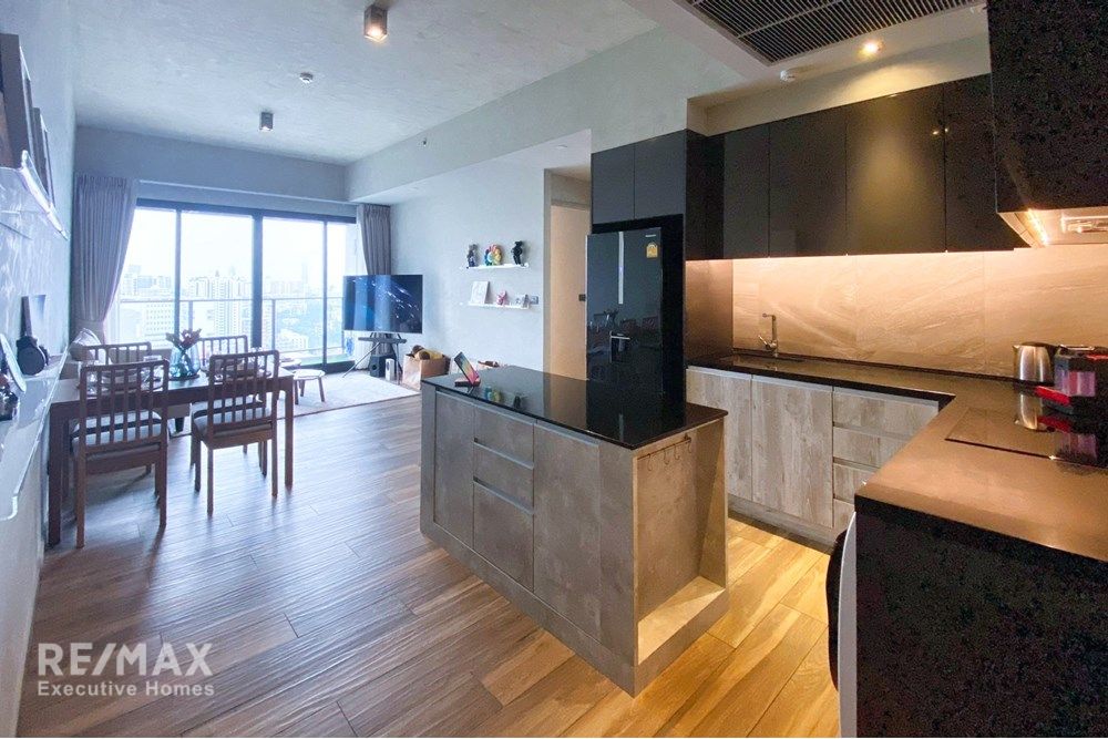 remaxbkk's tweet image. Stylish 2BR Condo with City View – 65K Baht! 🏙️ Fully furnished with premium appliances. Nearby MRT &amp;amp; BTS! 🏋️‍♀️🌟 #BangkokCondo #CityLiving
Ref: 920071001-15278 Contact: Youme Youme@Executive-Homes.biz +66 81 823 0785 
                f.mtr.cool/tvqbnimgao