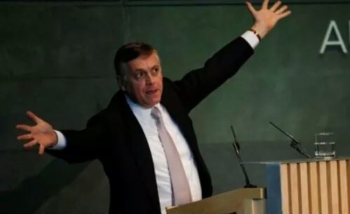 Sub-Zero Economista tweet media