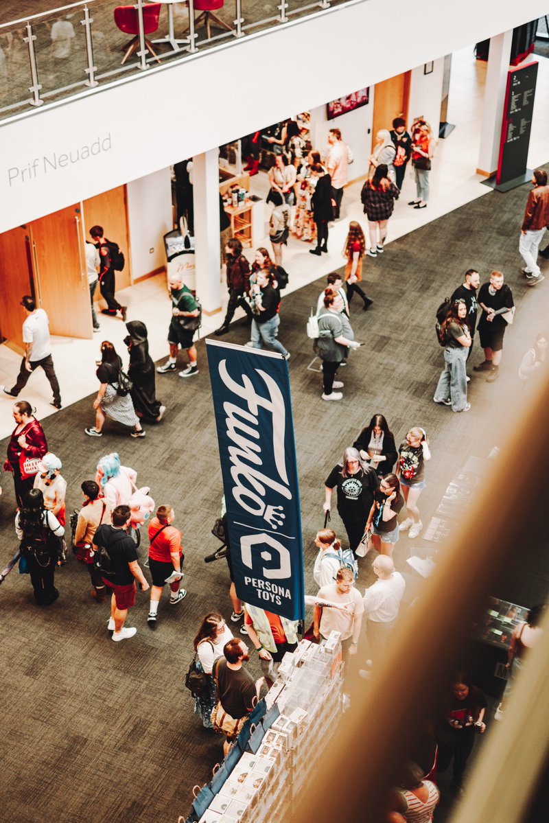 Comic Con Wales tweet media