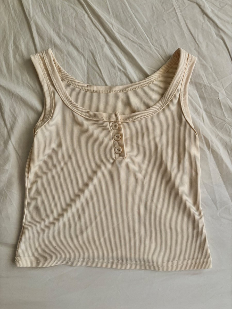 usedbybutterpiee 🪽 tweet media