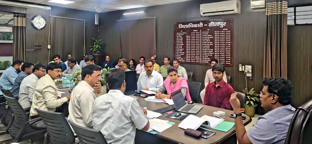 DM Sitapur tweet media