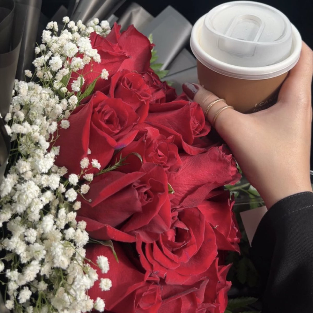 Roie Eleanor. tweet media