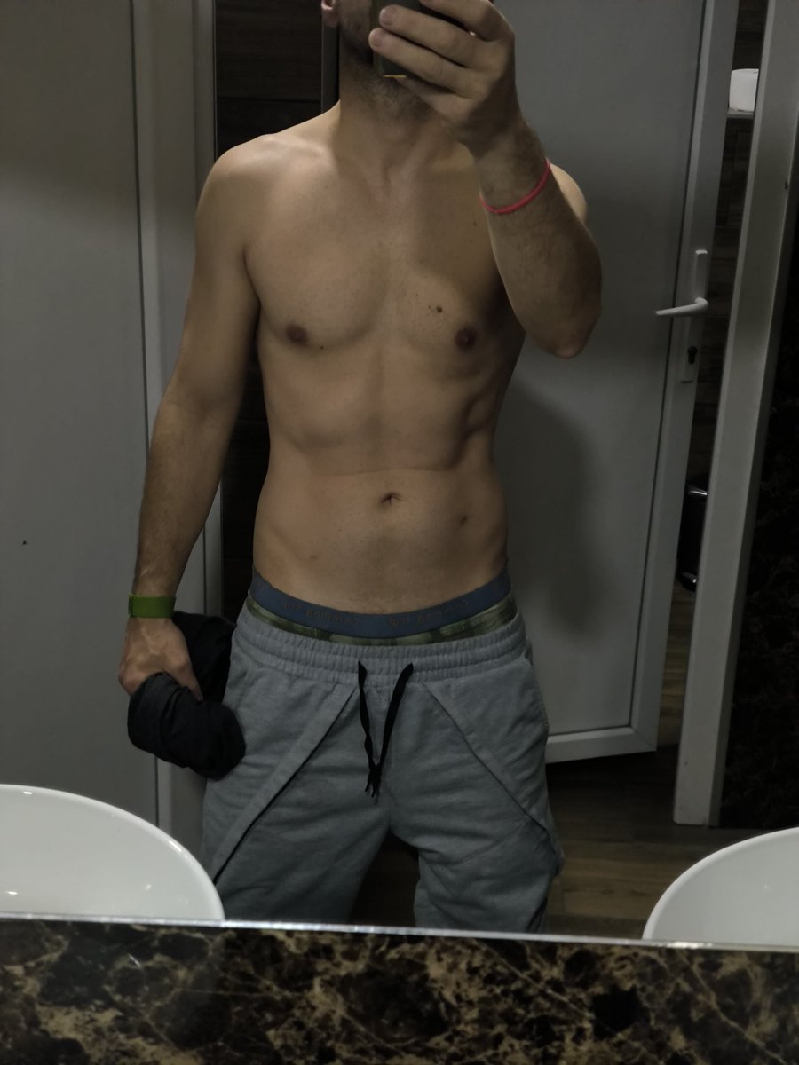 Virtualno tweet media