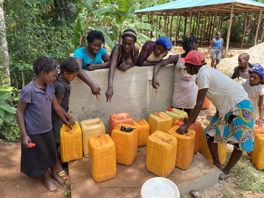 Cáritas Española ✳️ tweet media
