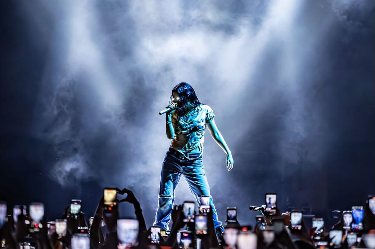 Lorde fix 🩻🧬⛓️ tweet media