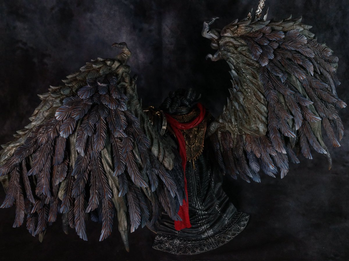 炭色/Tan tweet media