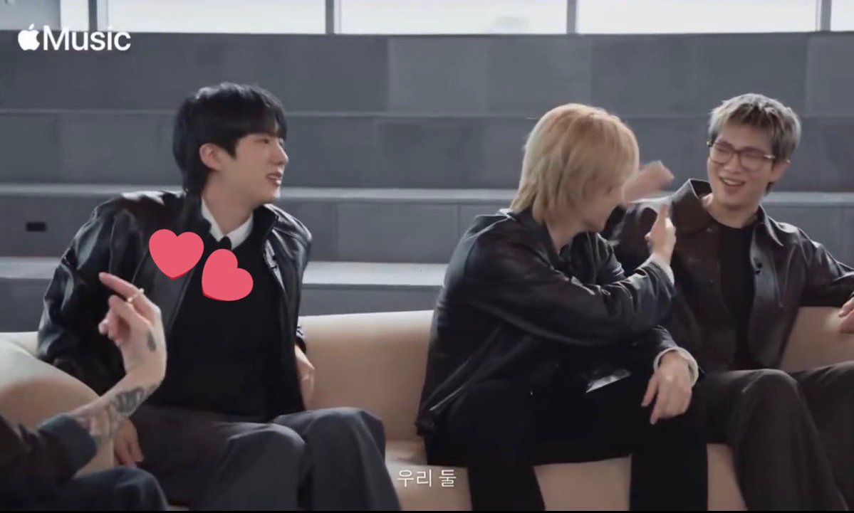 🐰...👈(Jimin, me too....)
#Jikook #Kookmin