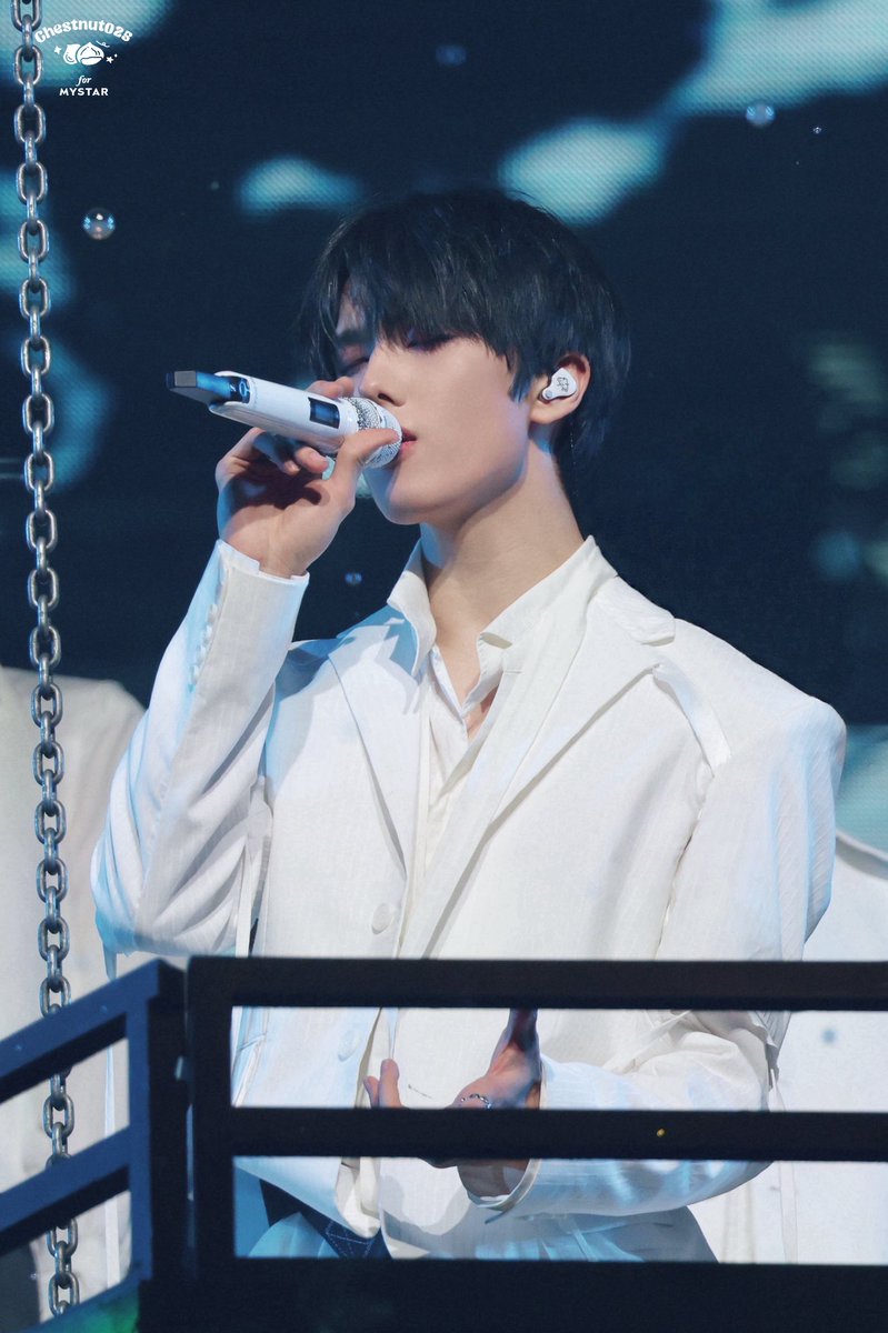 Chestnut025 tweet media