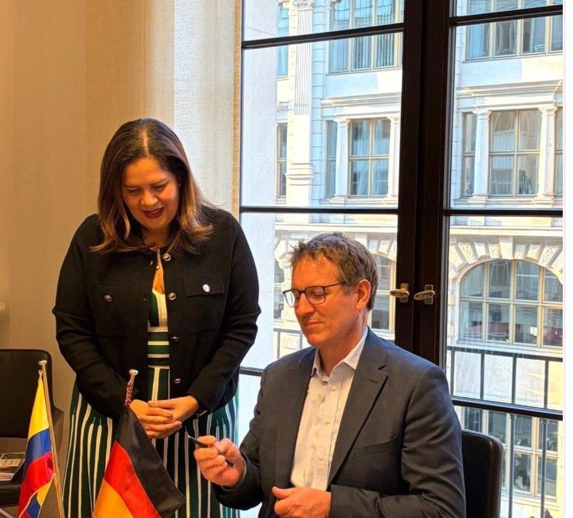 Botschaft von Kolumbien in Deutschland tweet media