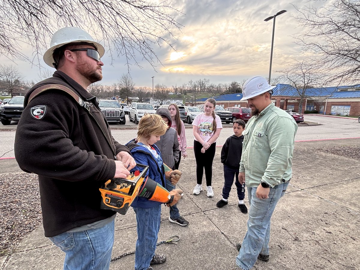 Kentucky Power tweet media