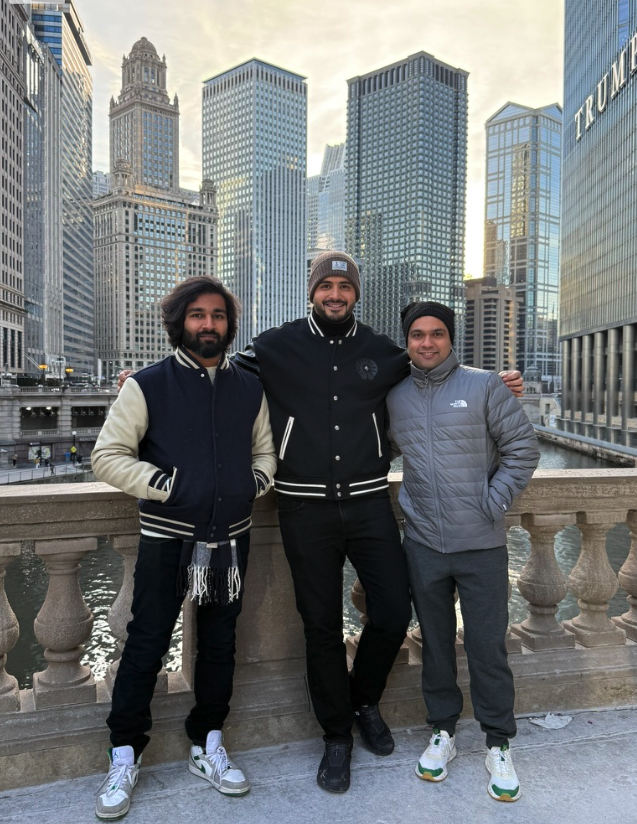 rohitajmani's tweet photo. Posting this a little late…

Chicago stayed with me, not for the skyline or food, but the people.
Freezing weather, yet everyone showed up. No noise, no chaos. Just consistent work.

Show up. Do the work. Let results speak.

That’s how real businesses are built.

#Entrepreneurship #GrowthMindset