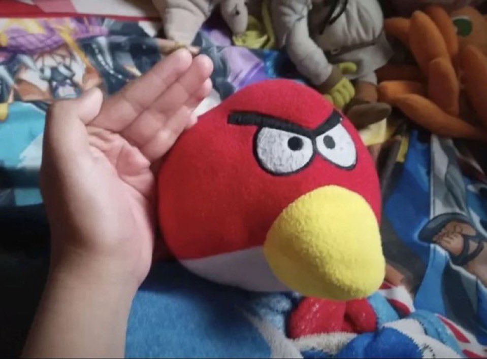 alienplushies tweet media