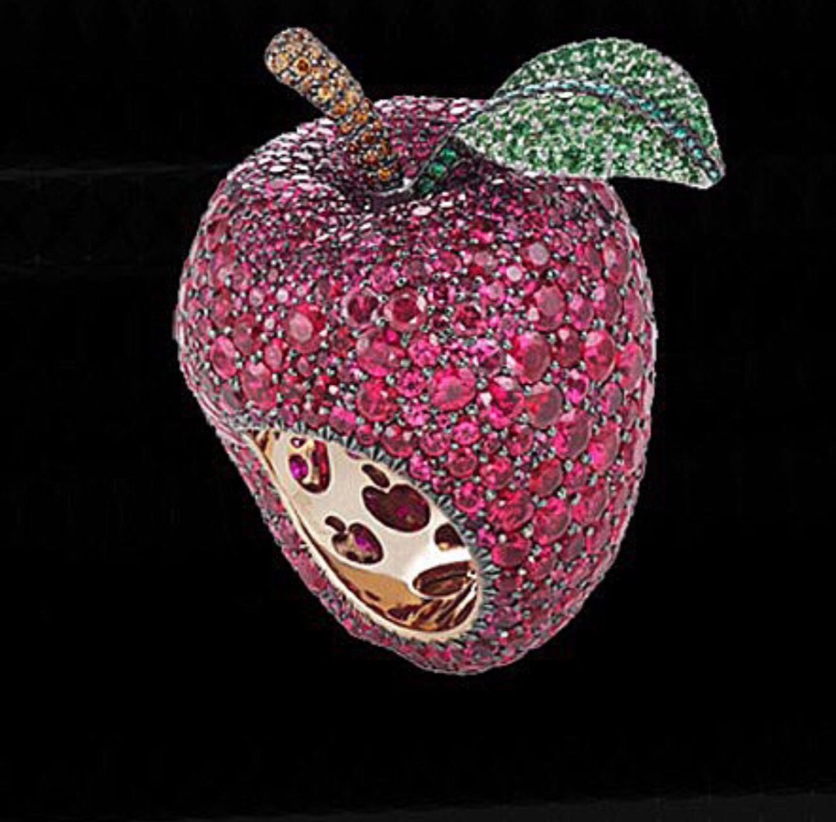 Lauraa_Gehmair tweet media