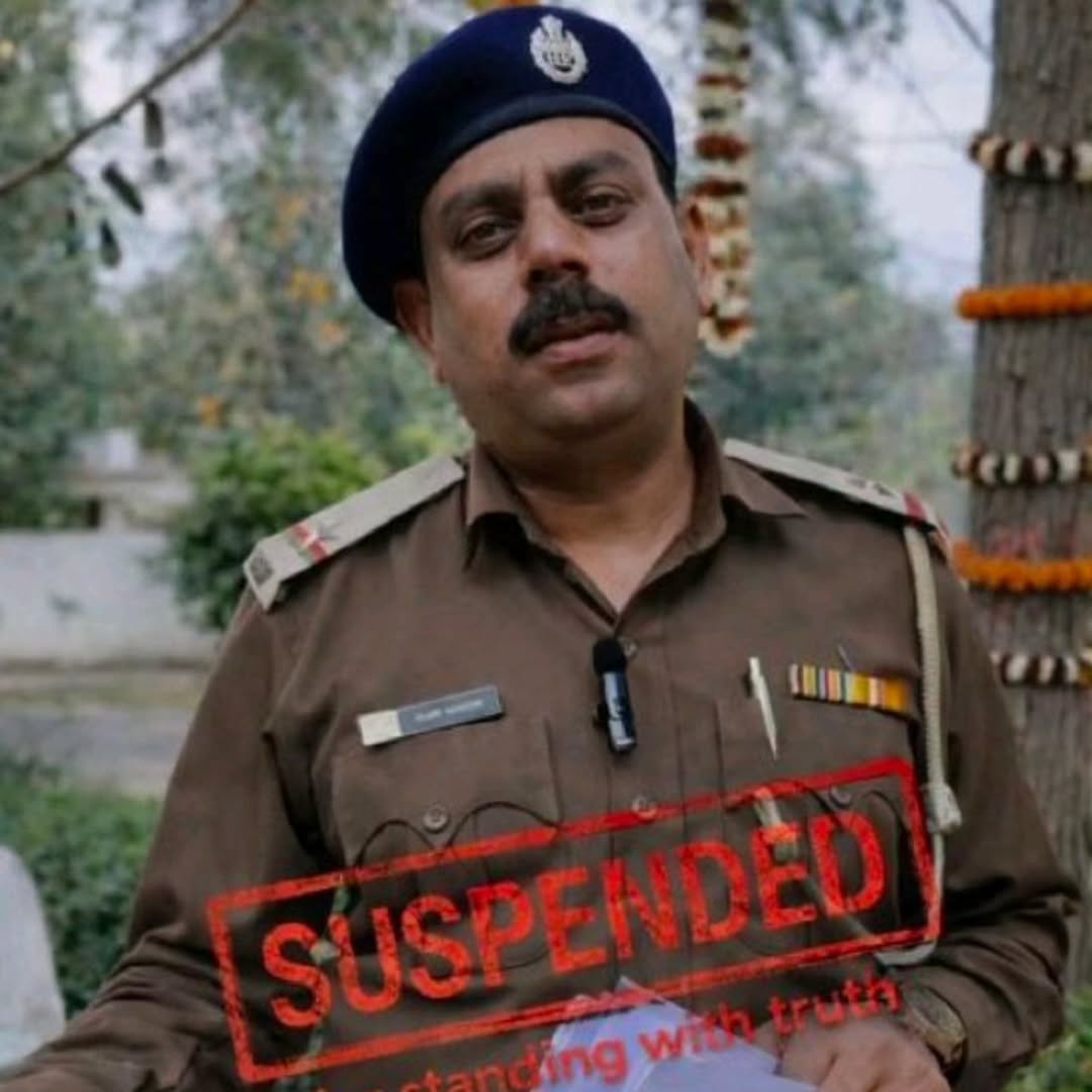 Nalanda_index's tweet photo. This is Vijay Kumar, a forest officer posted in Panchkula.
In his jurisdiction, forest mafias allegedly cut down nearly 10,000 Khair trees overnight and smuggled them out using camels. When Vijay Kumar reported this massive environmental crime, his own department ignored him. Even the ranger took no action.
Refusing to stay silent, he escalated the matter to the State Forest Minister. But instead of acting against the culprits, the system turned against him  Vijay Kumar was suspended.
Now, he sits on an indefinite hunger strike, fighting not just for justice, but for truth.
In a system where honesty is punished and corruption is protected, how long can integrity survive?