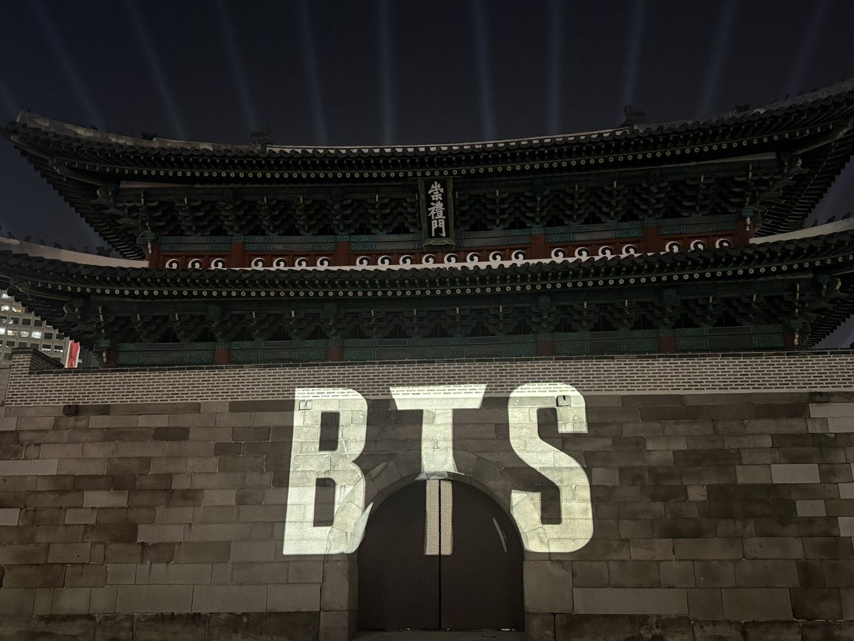 こつた tweet media