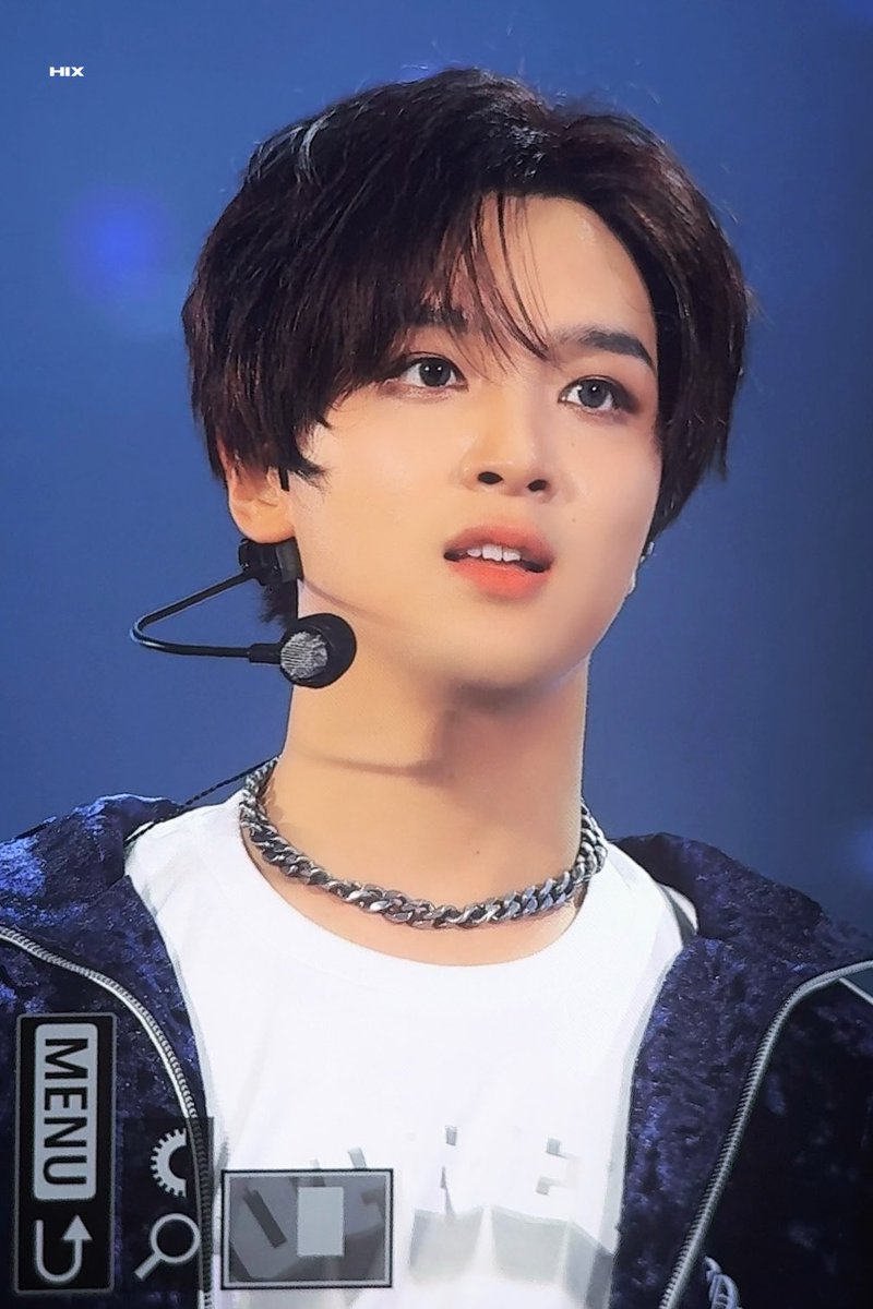 𝙃𝙄𝙓 tweet media