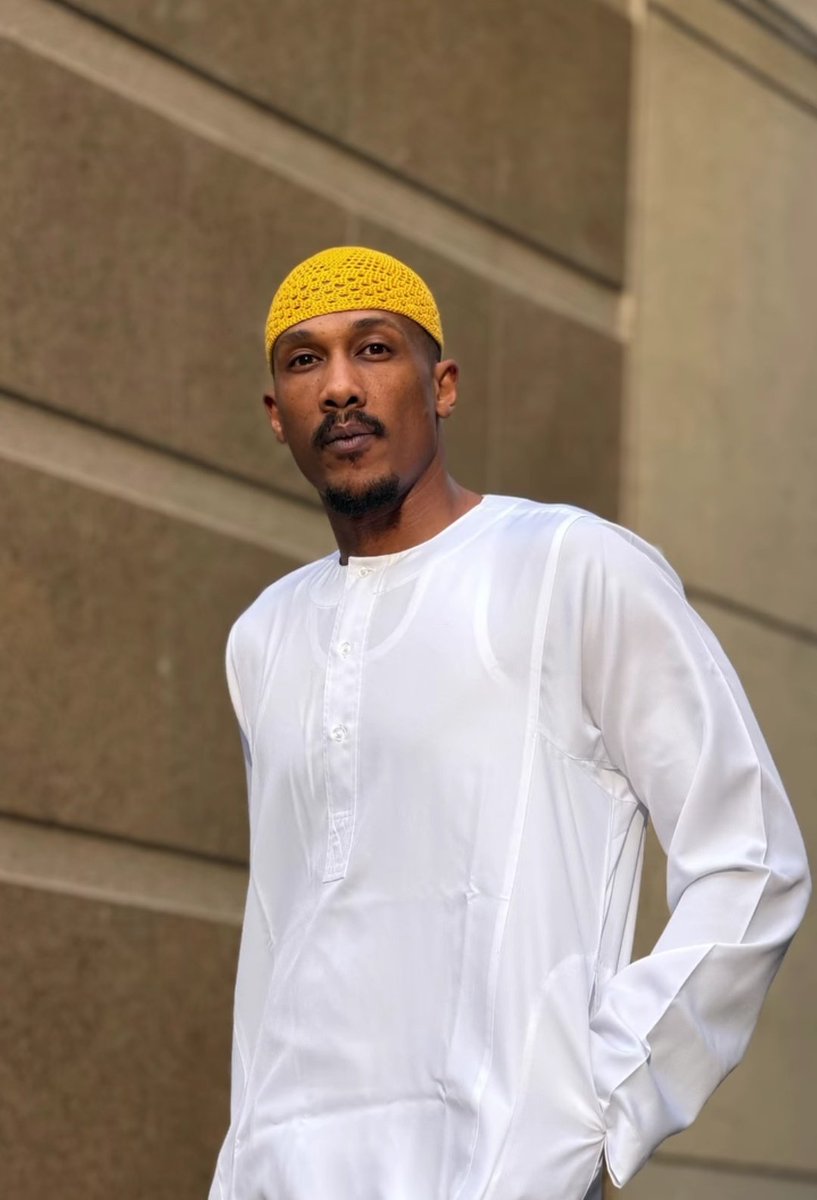 a7mdOzz's tweet photo. كل عام وأنتم بخير،
أعاده الله عليكم بالخير واليُمن والبركات،
وجعلكم من السعداء في الدارين https://t.co/J2XIG01dza