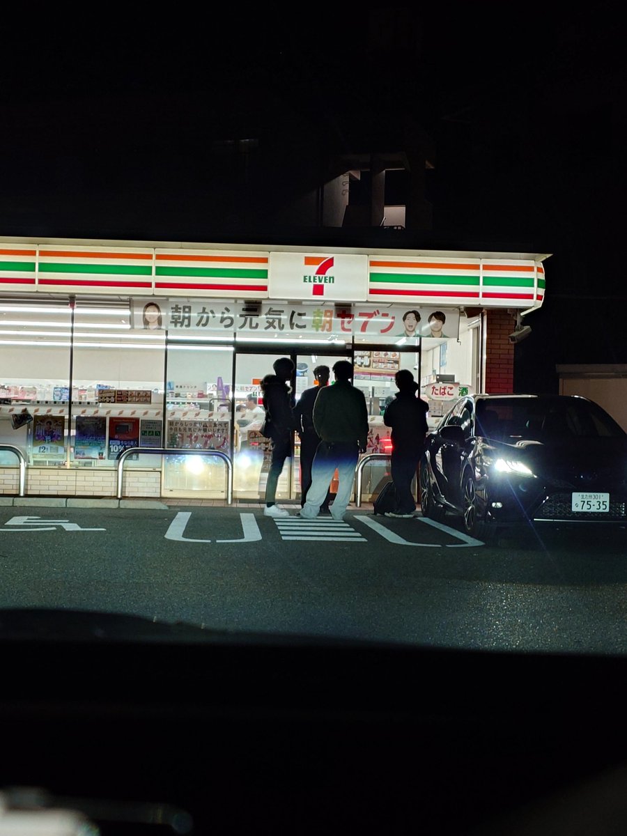 ラーメンは豚骨だね tweet media