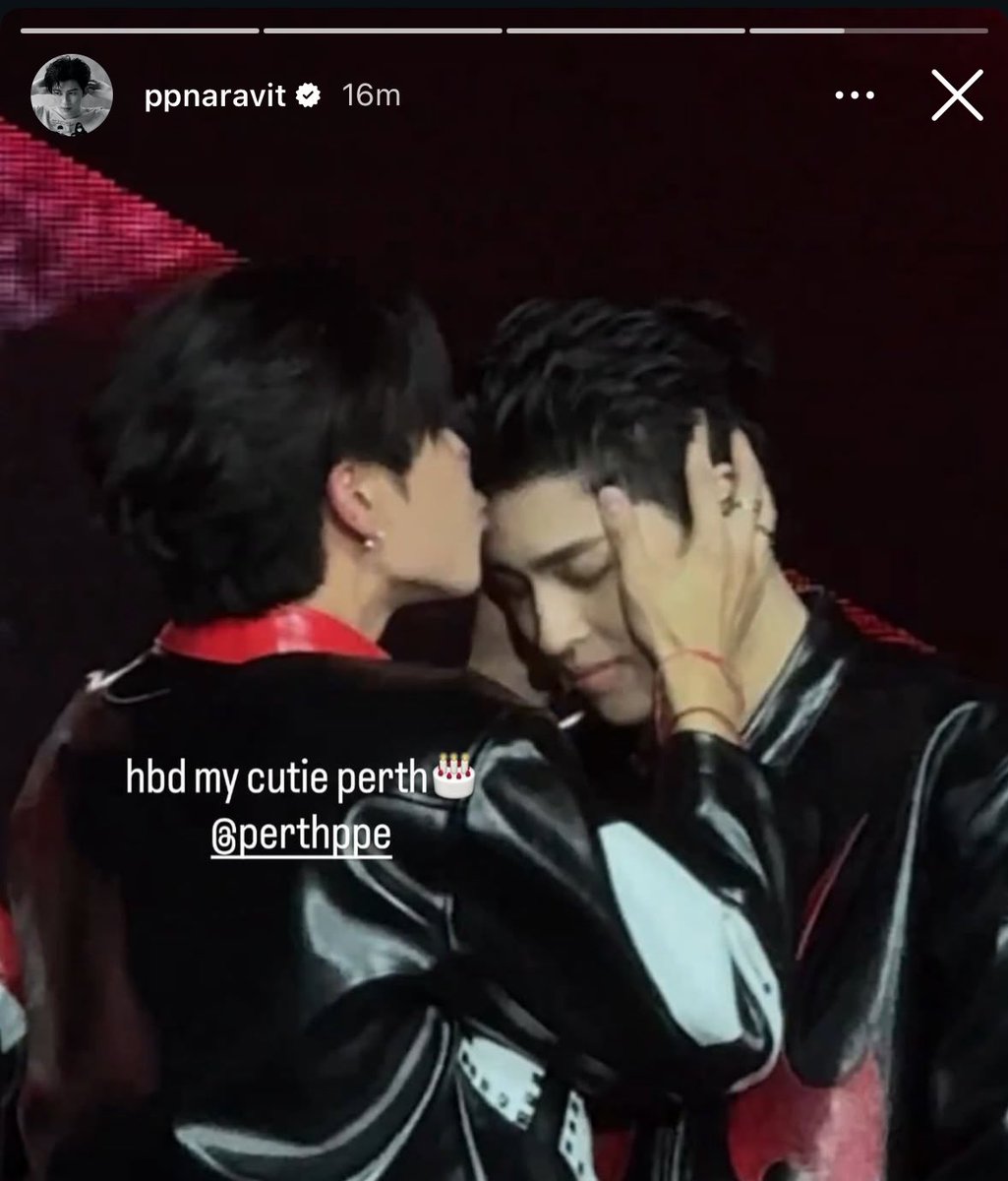 ly -`♡´- tweet media