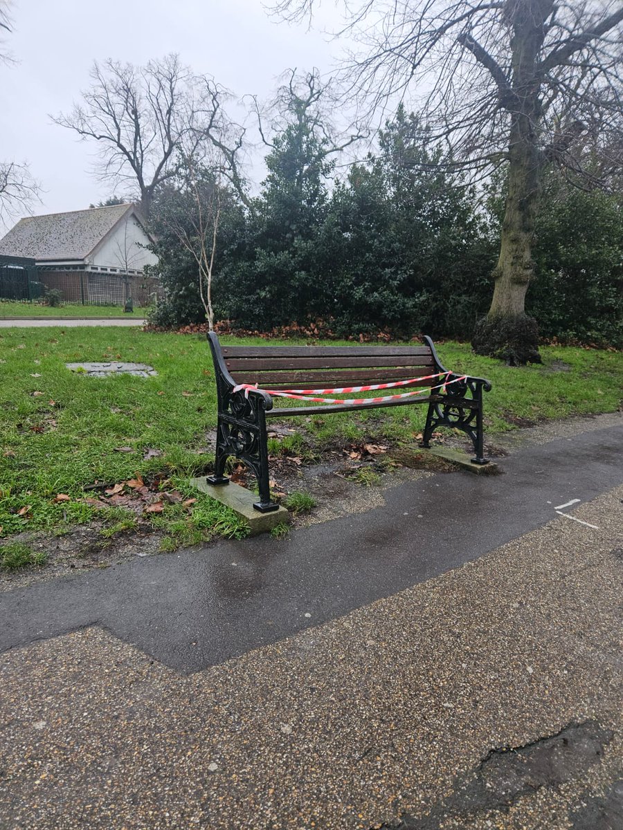 bristlingnarratives tweet media