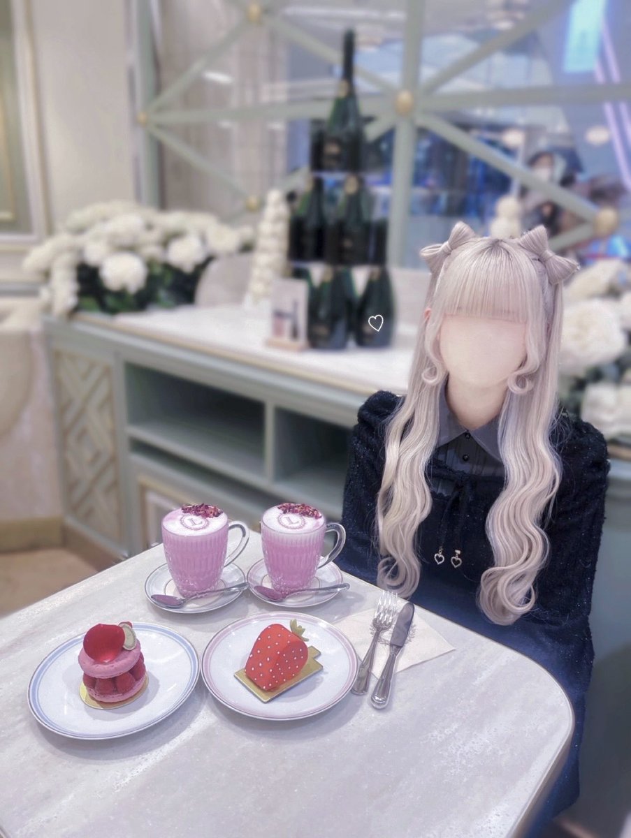 うさもも tweet media