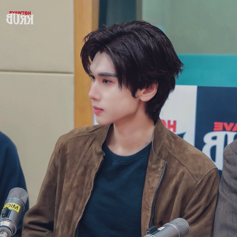 XXXIB9🧣 tweet media