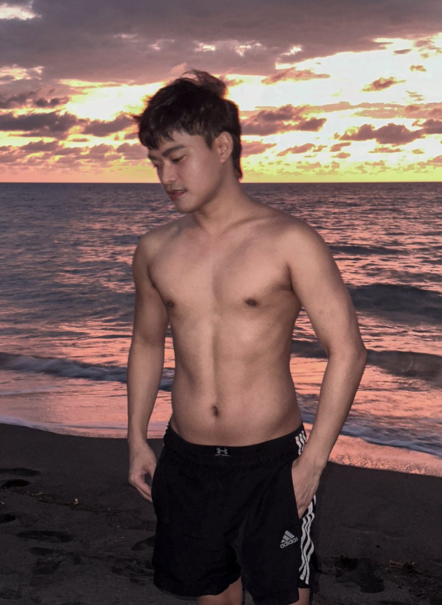 neal ◡̈ tweet media