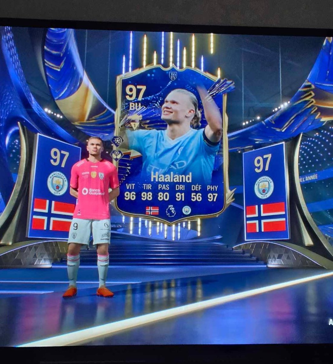 LaPoutre🇨🇵 tweet media