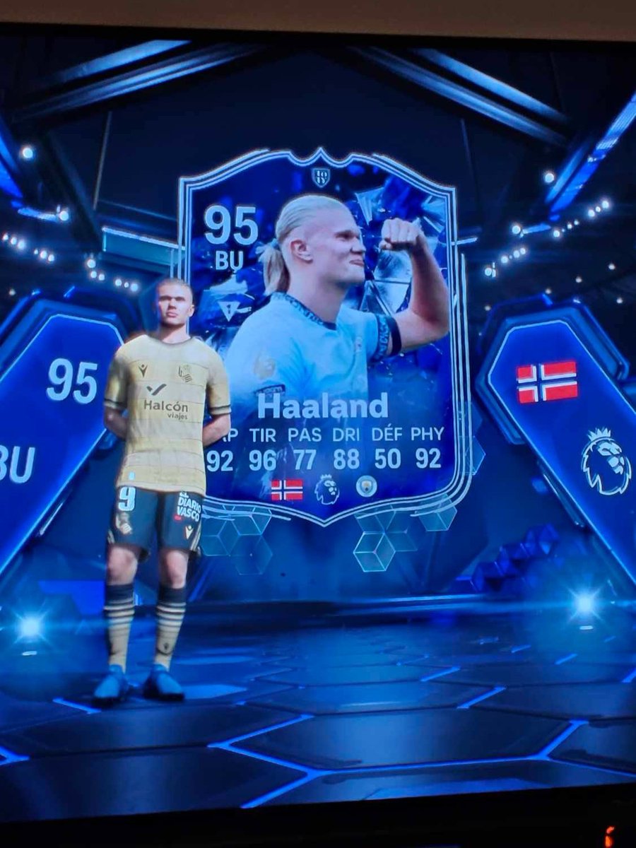 LaPoutre🇨🇵 tweet media