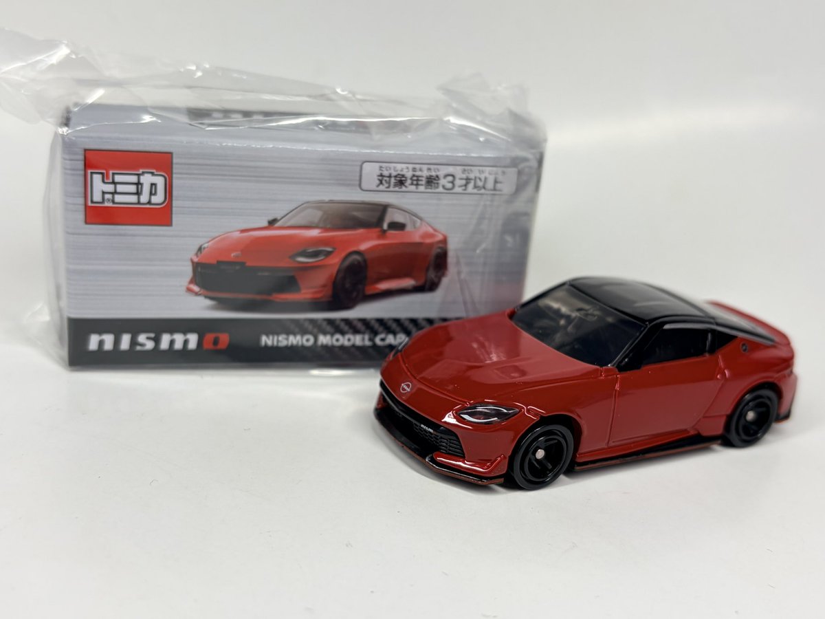 日産自動車 特注 トミカ 日産 フェアレディZ NISMO バイブラントレッド